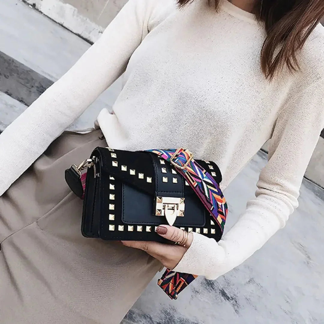 Betty Shoulder Bag - Velvet Finish - Manhattan Viral - Manhattan Viral