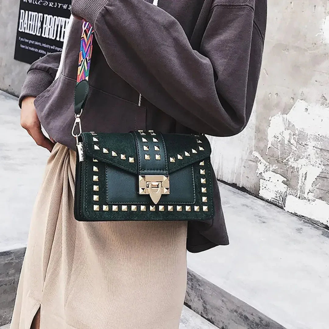 Betty Shoulder Bag - Velvet Finish - Manhattan Viral - Manhattan Viral