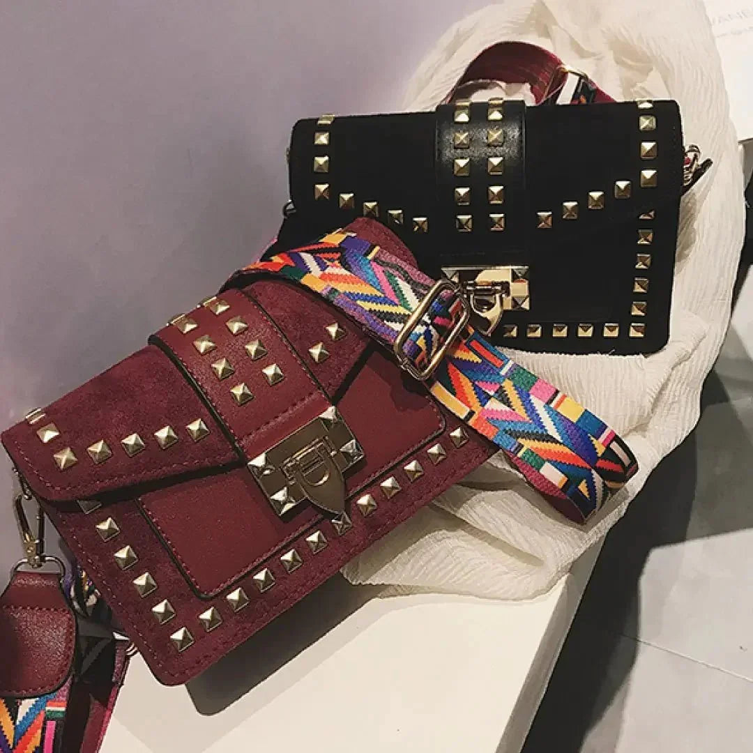 Betty Shoulder Bag - Velvet Finish - Manhattan Viral - Manhattan Viral